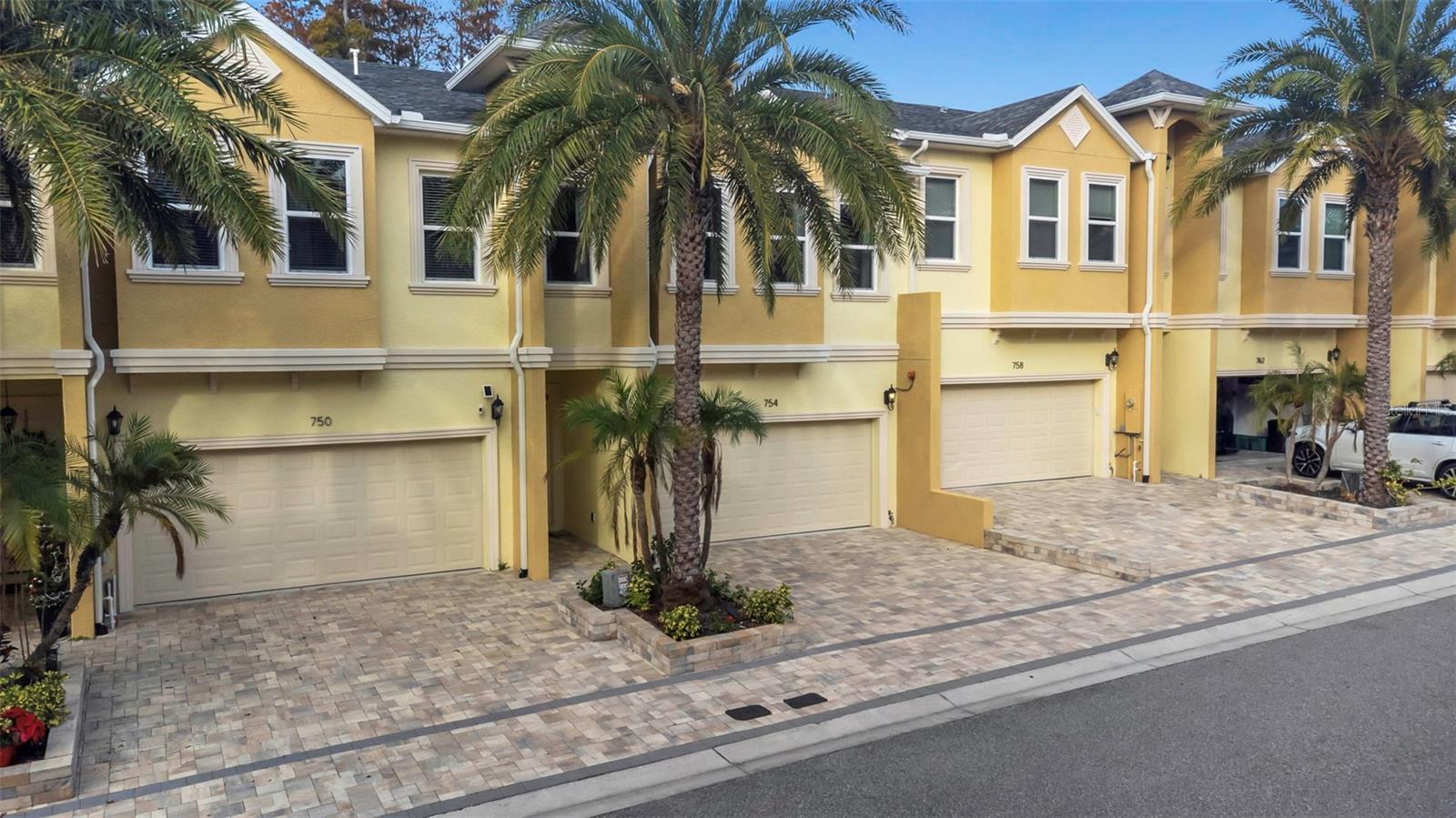 CYPRESS TRAILS TWNHMS OF TARPON SPGS - Residential