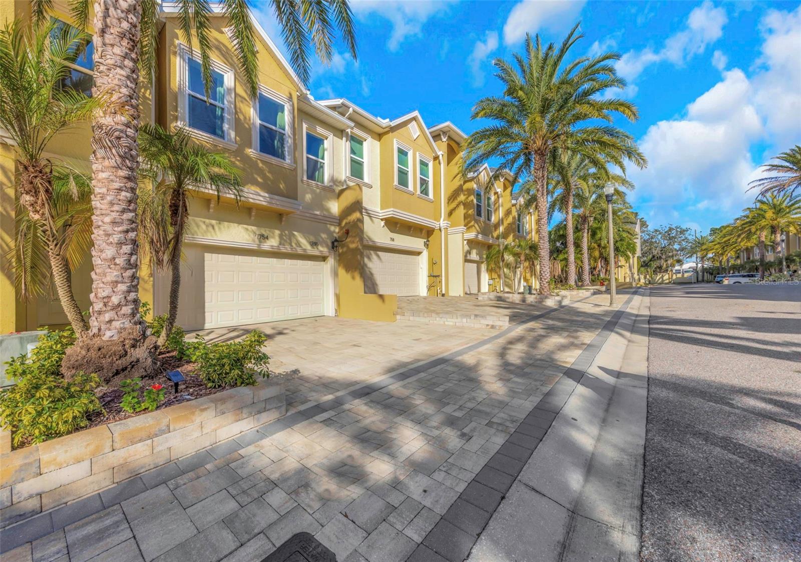 CYPRESS TRAILS TWNHMS OF TARPON SPGS - Residential