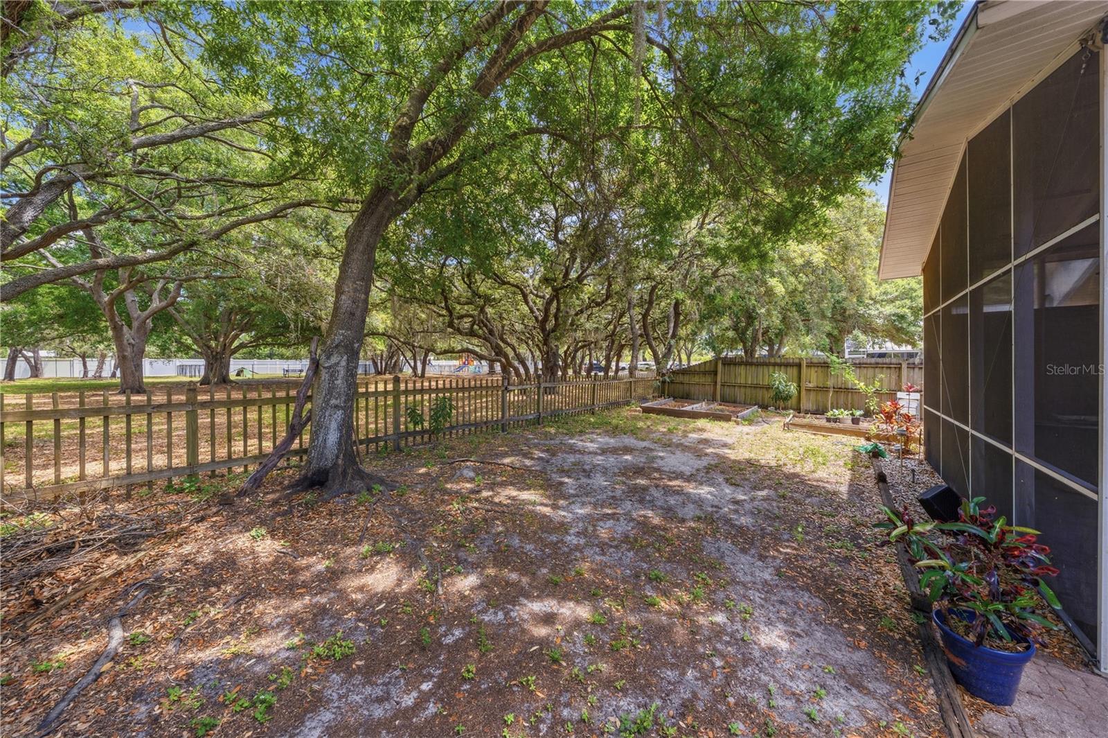 3324 MANOR COVE CIRCLE