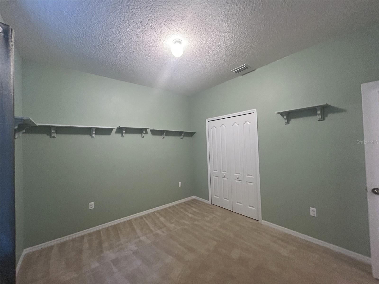 SUNCOAST LAKES PH 02 - Residential Lease