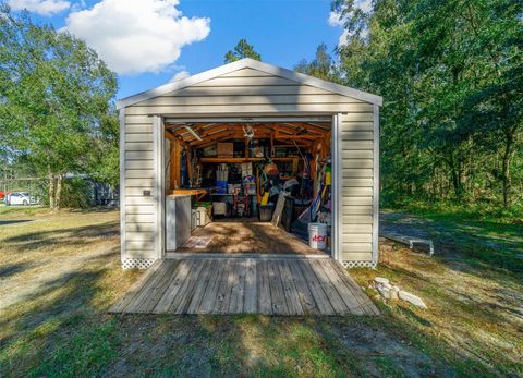 A home in DUNNELLON