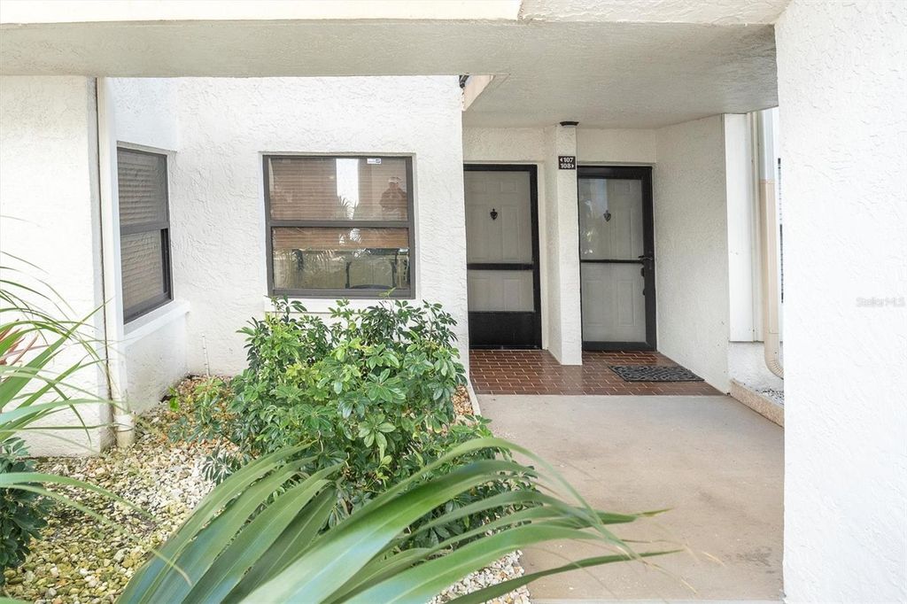 Photo of 6265 Sun Boulevard #107, St Petersburg, FL 33715 (MLS # TB8469332)