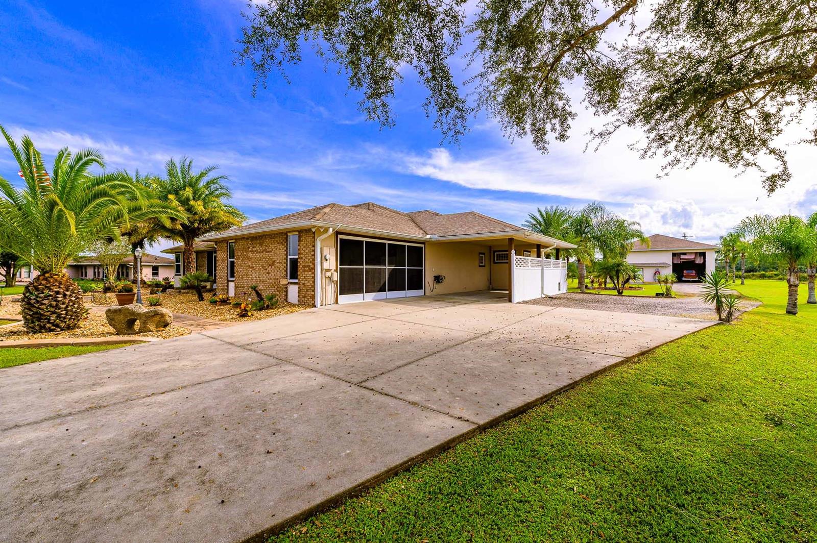 Quiet Place In Country Unit 07 - Residential