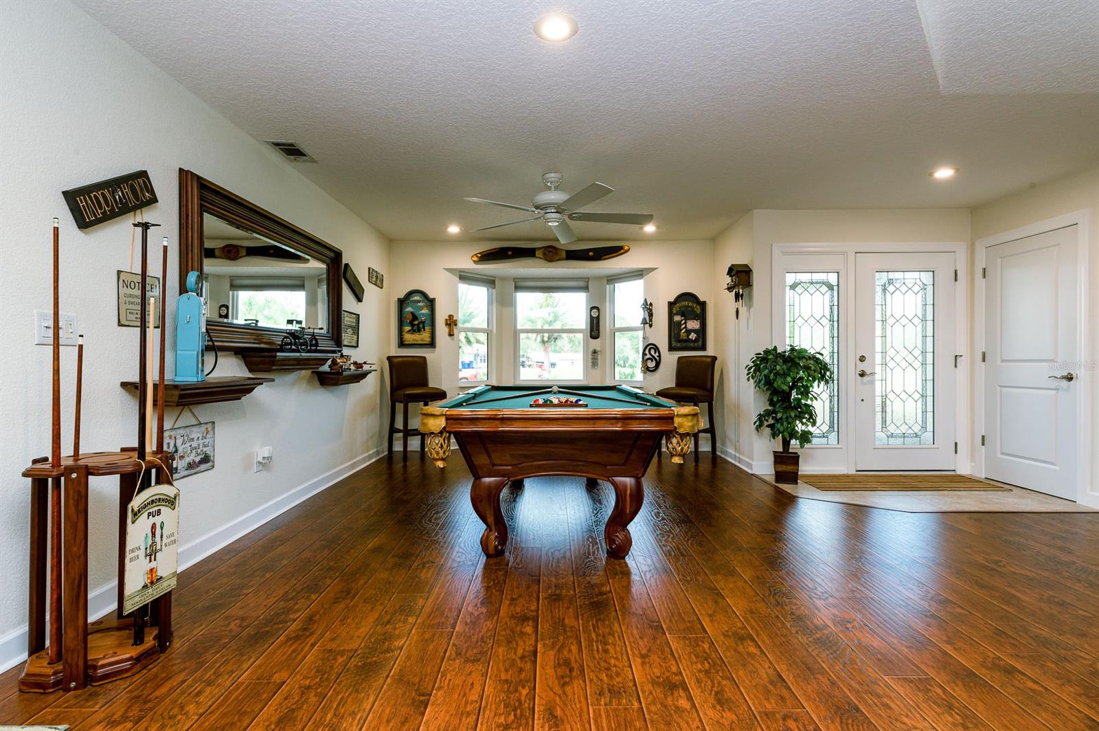 Quiet Place In Country Unit 07 - Residential