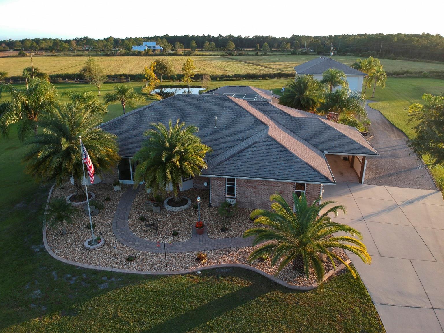 Quiet Place In Country Unit 07 - Residential