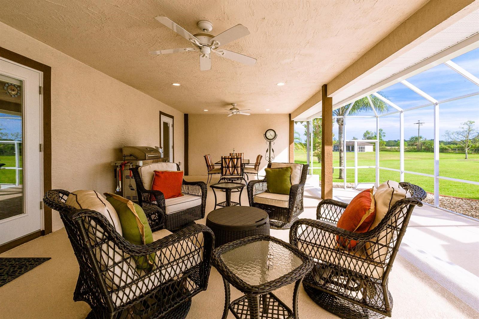 Quiet Place In Country Unit 07 - Residential