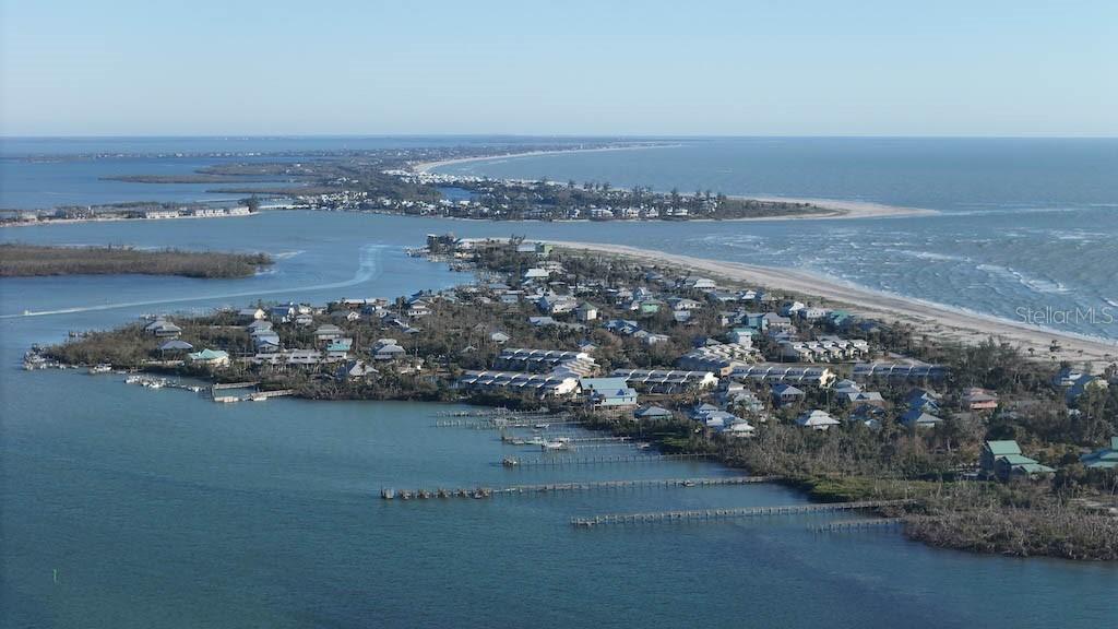 BANYAN BAYOU CONDO - Land