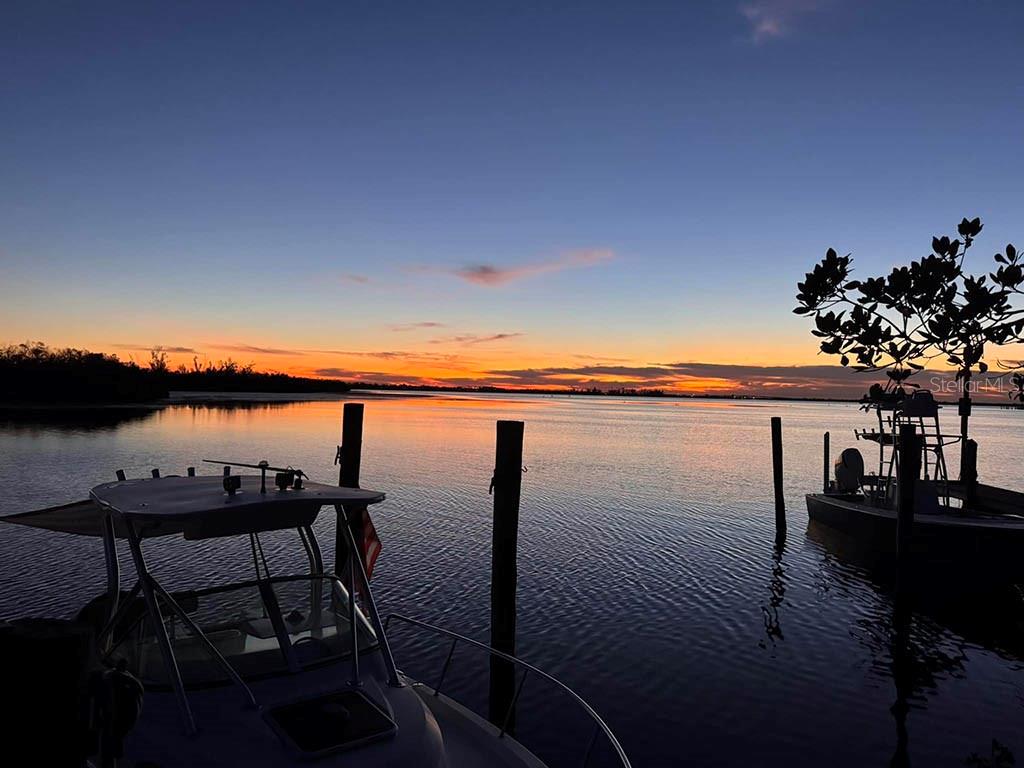 BANYAN BAYOU CONDO - Land