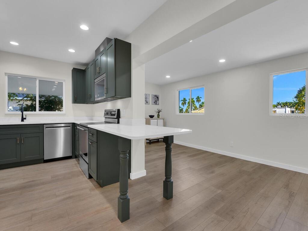 MC GREGOR GROVES - Residential