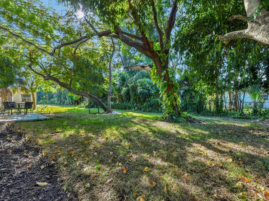 MC GREGOR GROVES - Residential