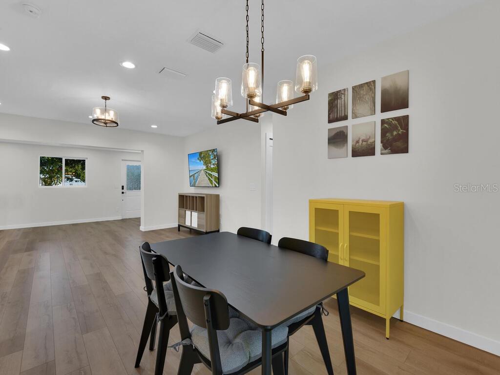 MC GREGOR GROVES - Residential