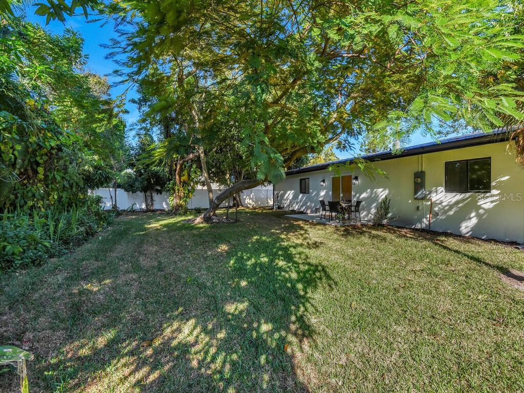 MC GREGOR GROVES - Residential