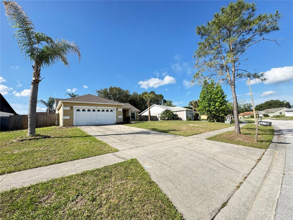 Photo of 14738 Peppermill Trail, Clermont, FL 34711 (MLS # O6401304)