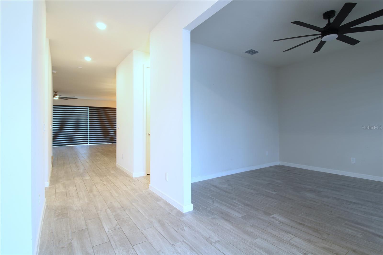 LIVE OAK LK-PH 3 - Residential Lease