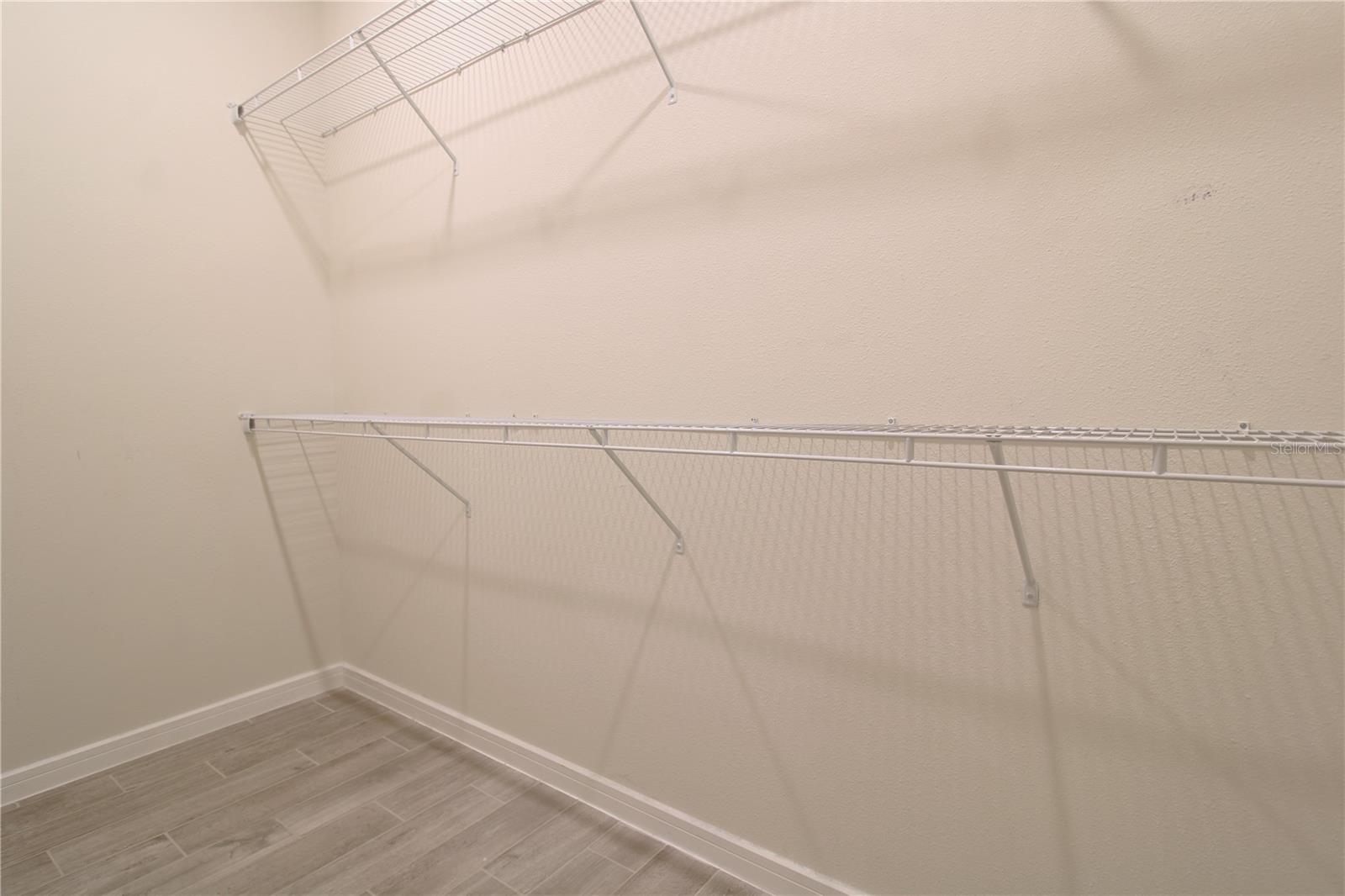 LIVE OAK LK-PH 3 - Residential Lease