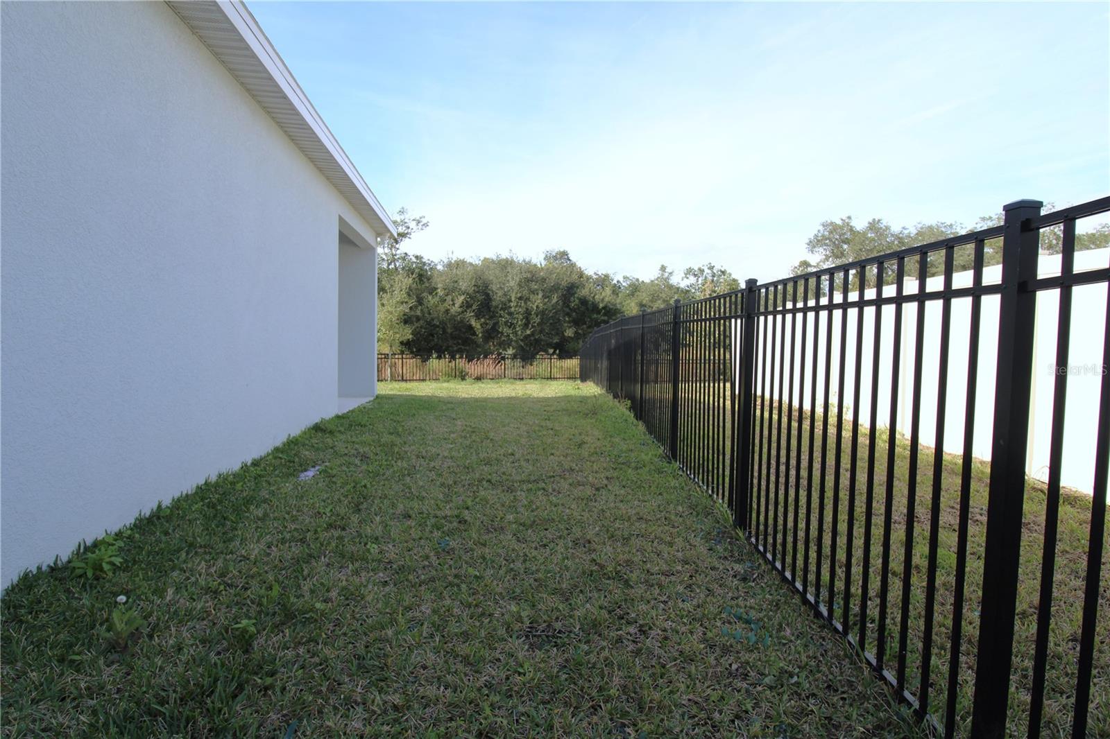 LIVE OAK LK-PH 3 - Residential Lease