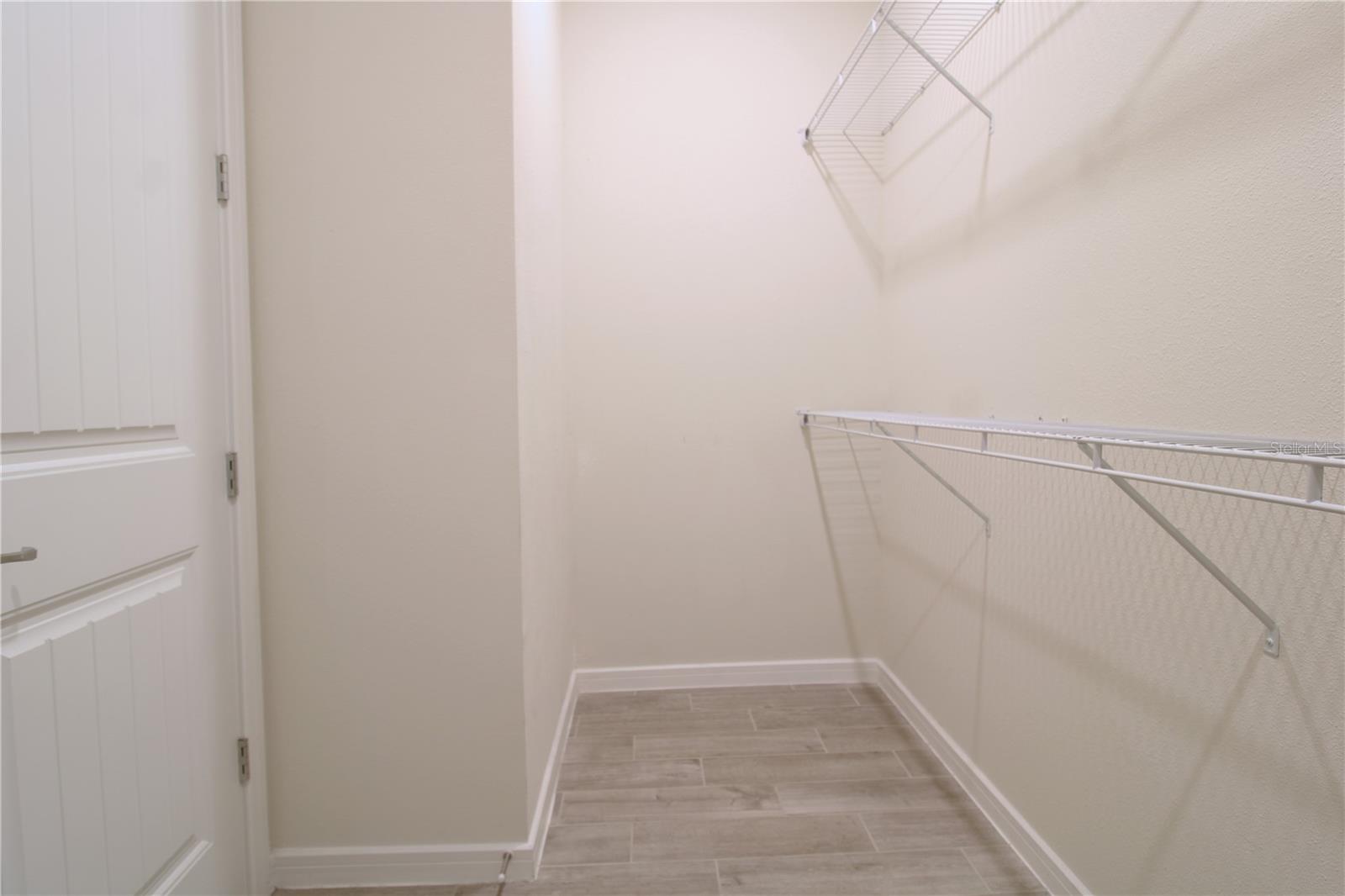 LIVE OAK LK-PH 3 - Residential Lease