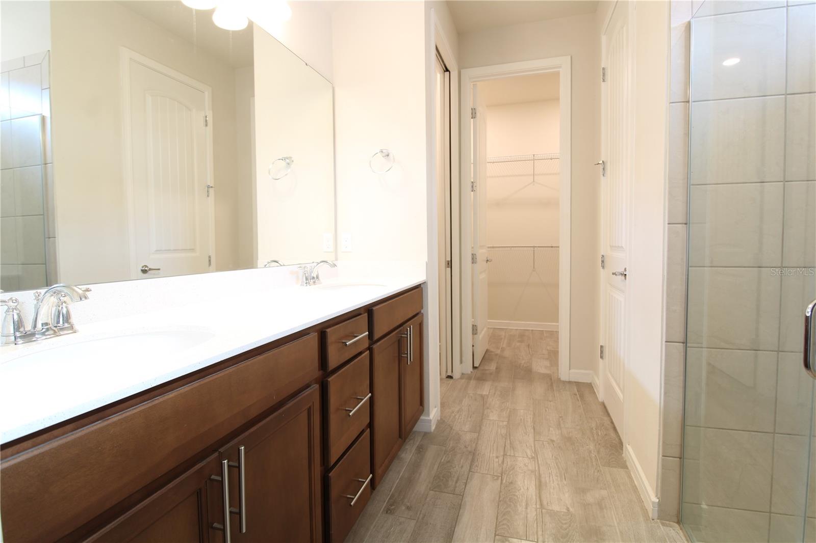 LIVE OAK LK-PH 3 - Residential Lease