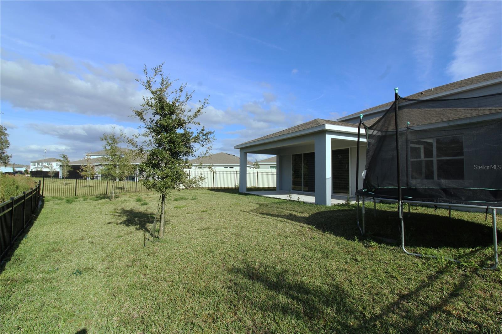 LIVE OAK LK-PH 3 - Residential Lease