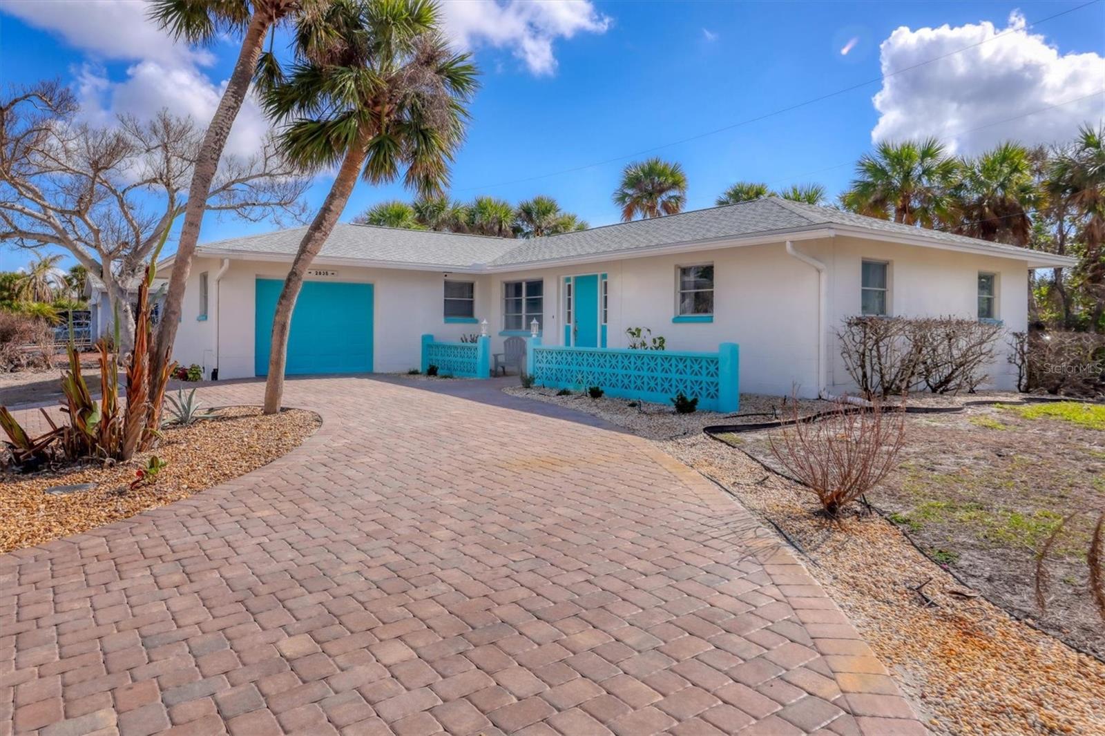 2835 N BEACH ROAD