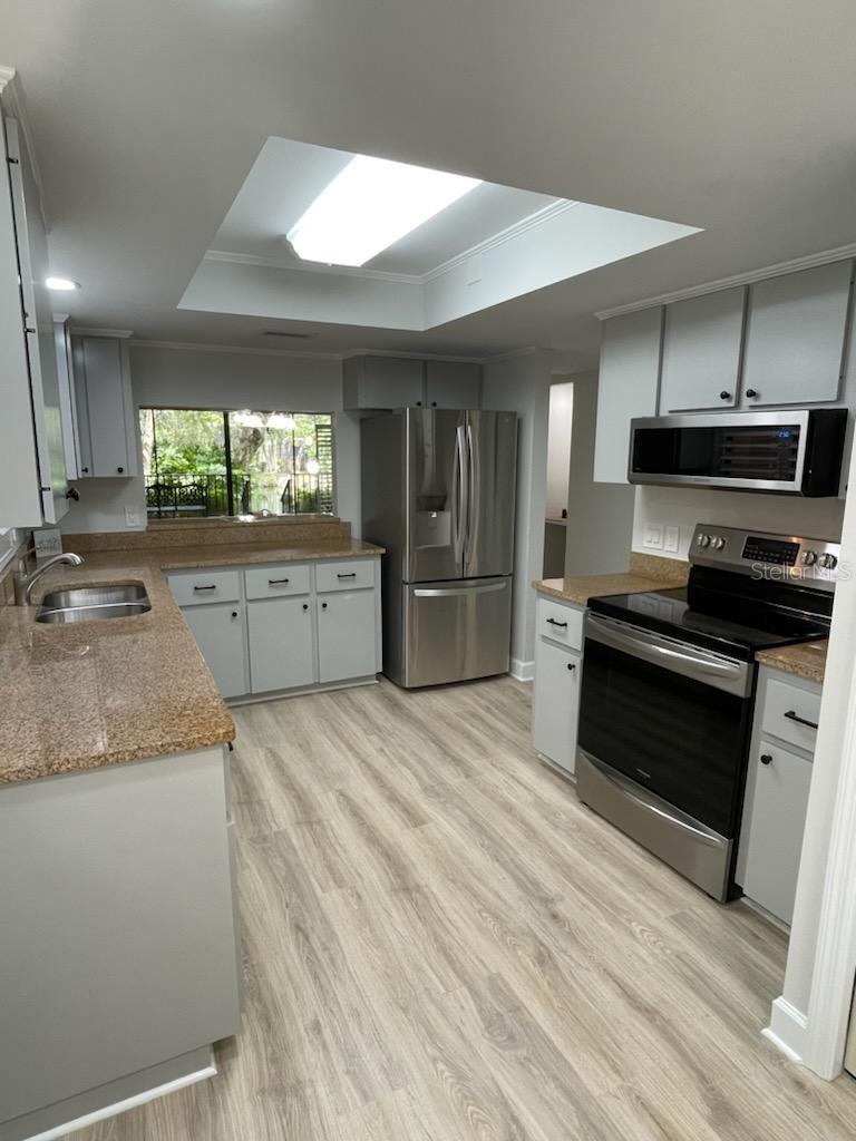 THE TERRACES AT WILD OAK BAY II - Residential Lease