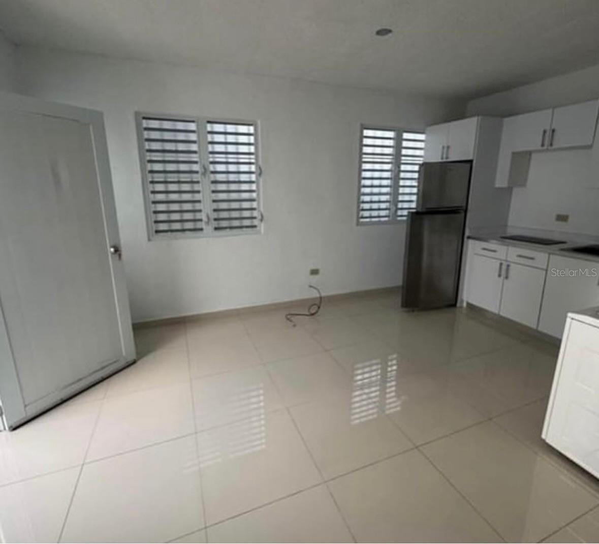 URB. ALTAMESA - Residential Lease