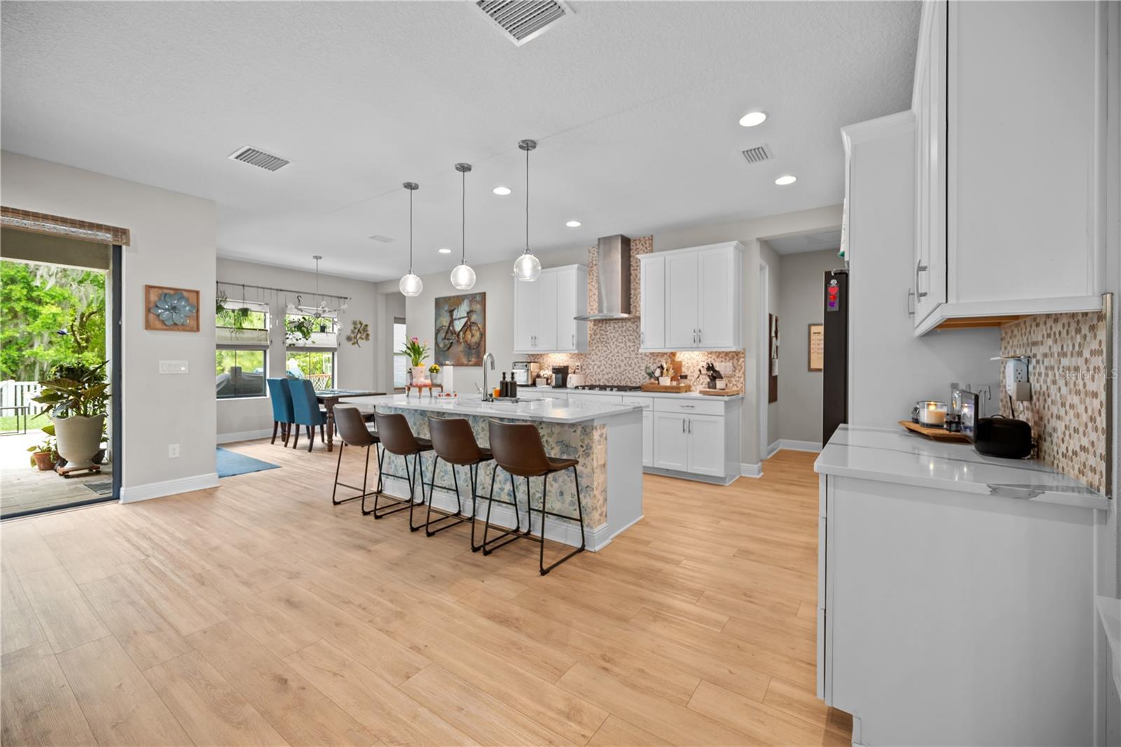 HINTON HAWKSTONE PHASE 1A2 LOT 6 BLOCK 19 - Residential