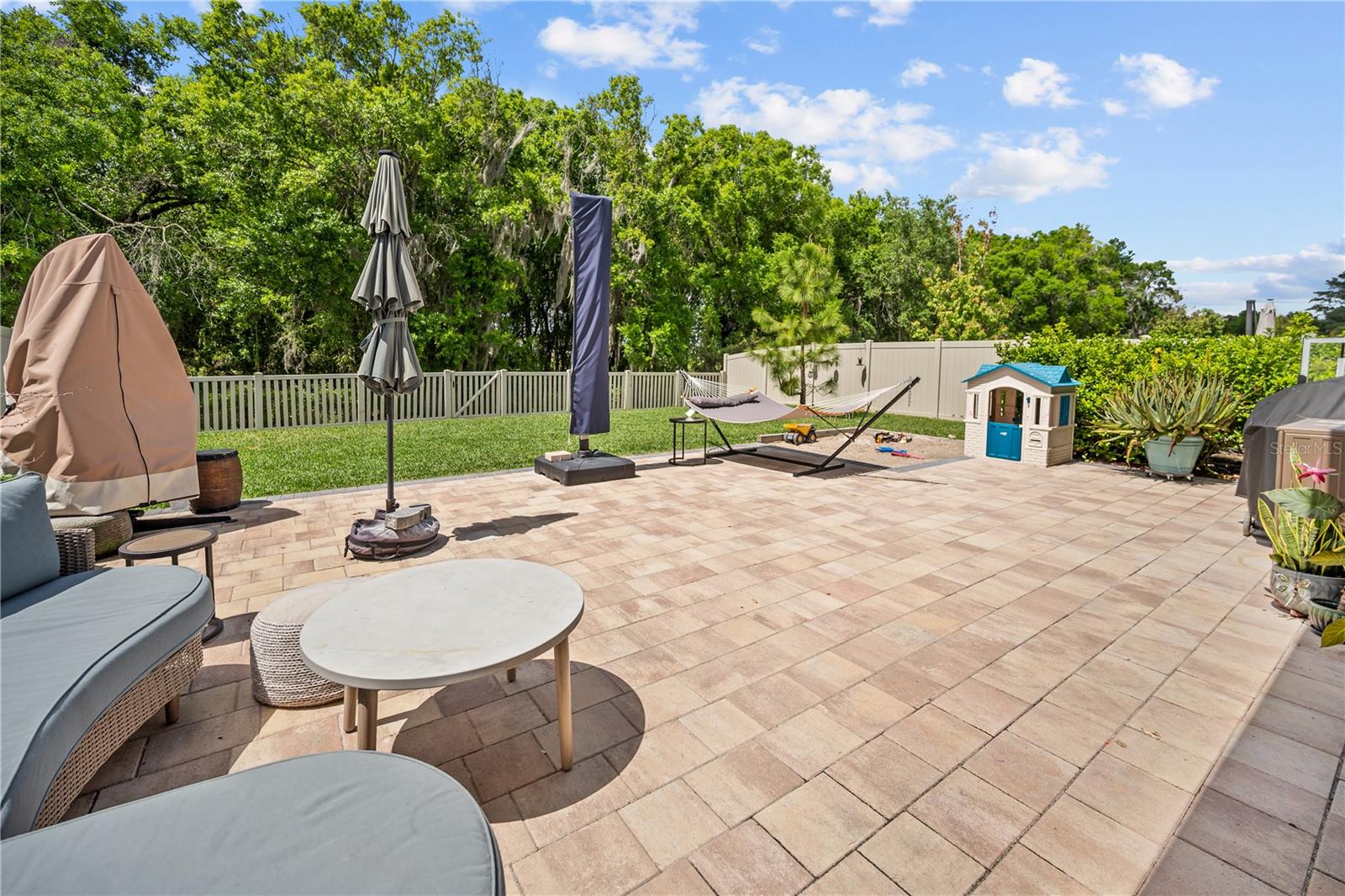 HINTON HAWKSTONE PHASE 1A2 LOT 6 BLOCK 19 - Residential