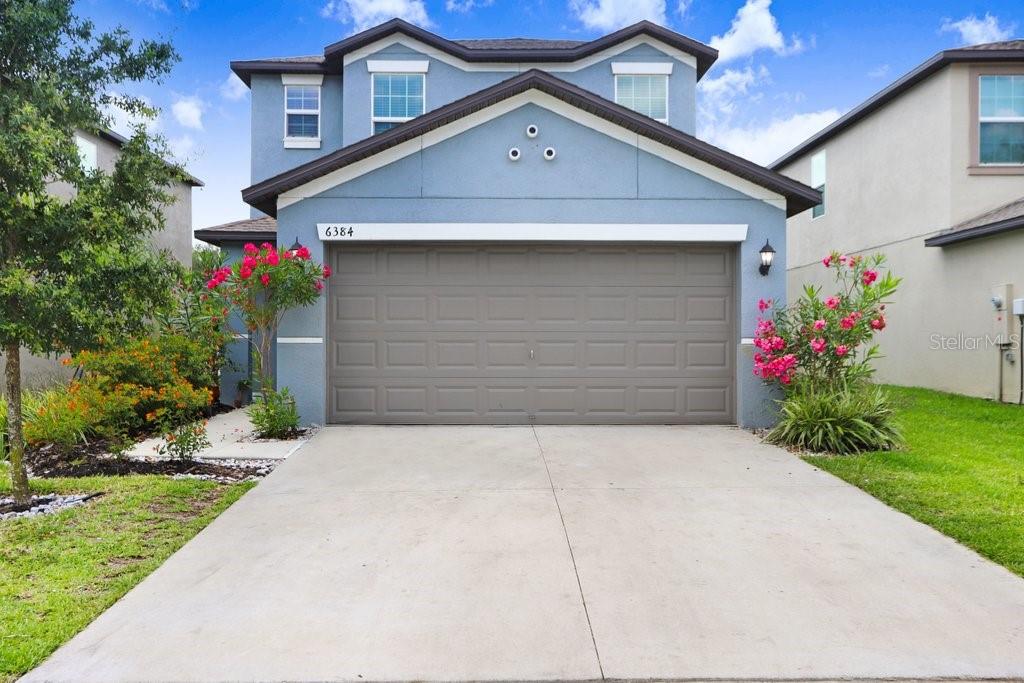 Experience comfortable living in this lovely home situated on a desirable cul-de-sac in Abbot Square community, this location offers the added privacy of no rear neighbors. This home features 4-bedroom, 2.5-bathroom with a 2-car garage. Part of a master-planned development, this residence boasts a modern kitchen with stainless steel appliances, granite countertops, elegant raised-panel cabinets, and a practical pantry. The downstairs features durable and attractive ceramic tile flooring. Enjoy the benefits of a location close to natural attractions, schools, hospitals, and shopping centers. Abbot Square residents also have exclusive access to fantastic community amenities, including a clubhouse, an amazing swimming pool, a well-equipped fitness center, and a fun playground.