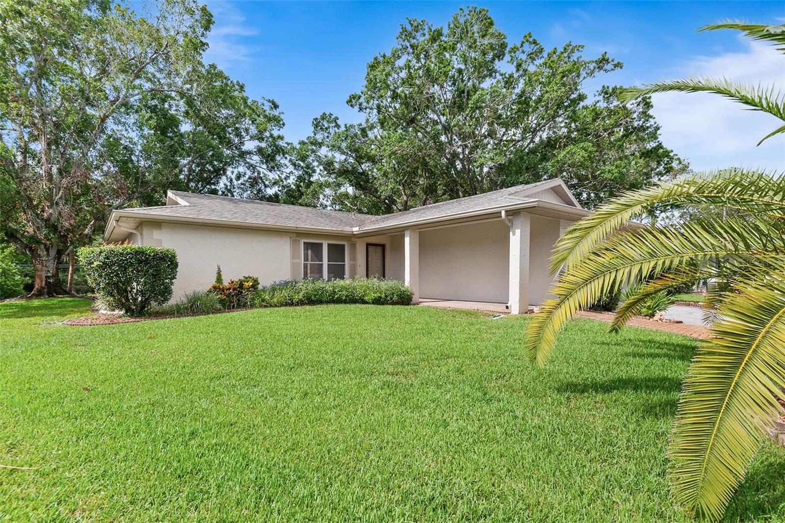 2875 LOMOND DRIVE