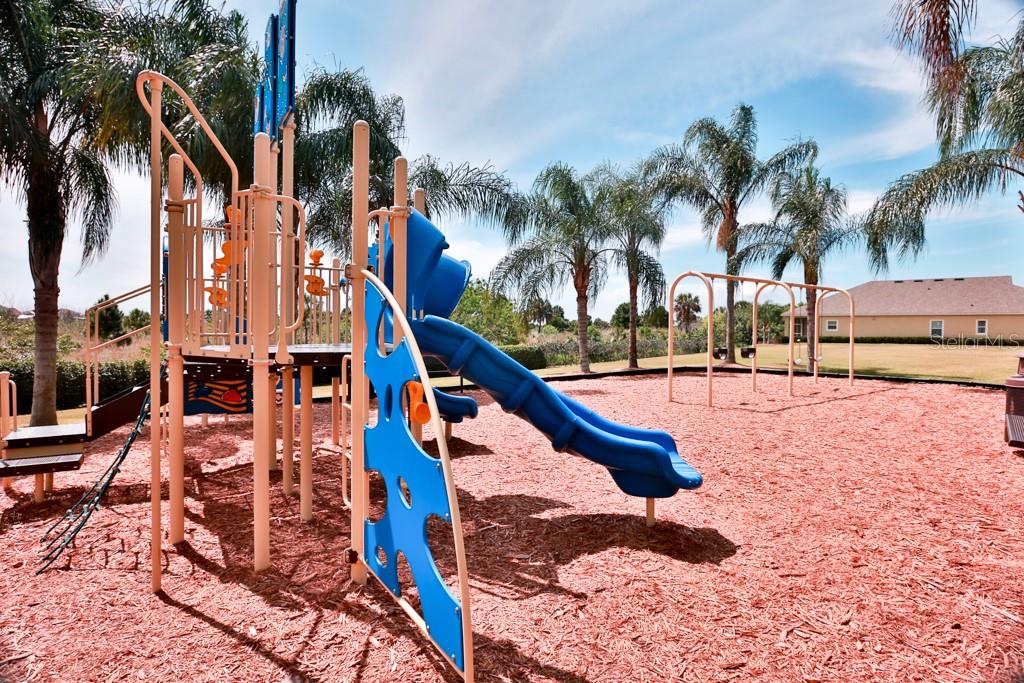 MIRABAY PARCELS 21 & 23 - Residential