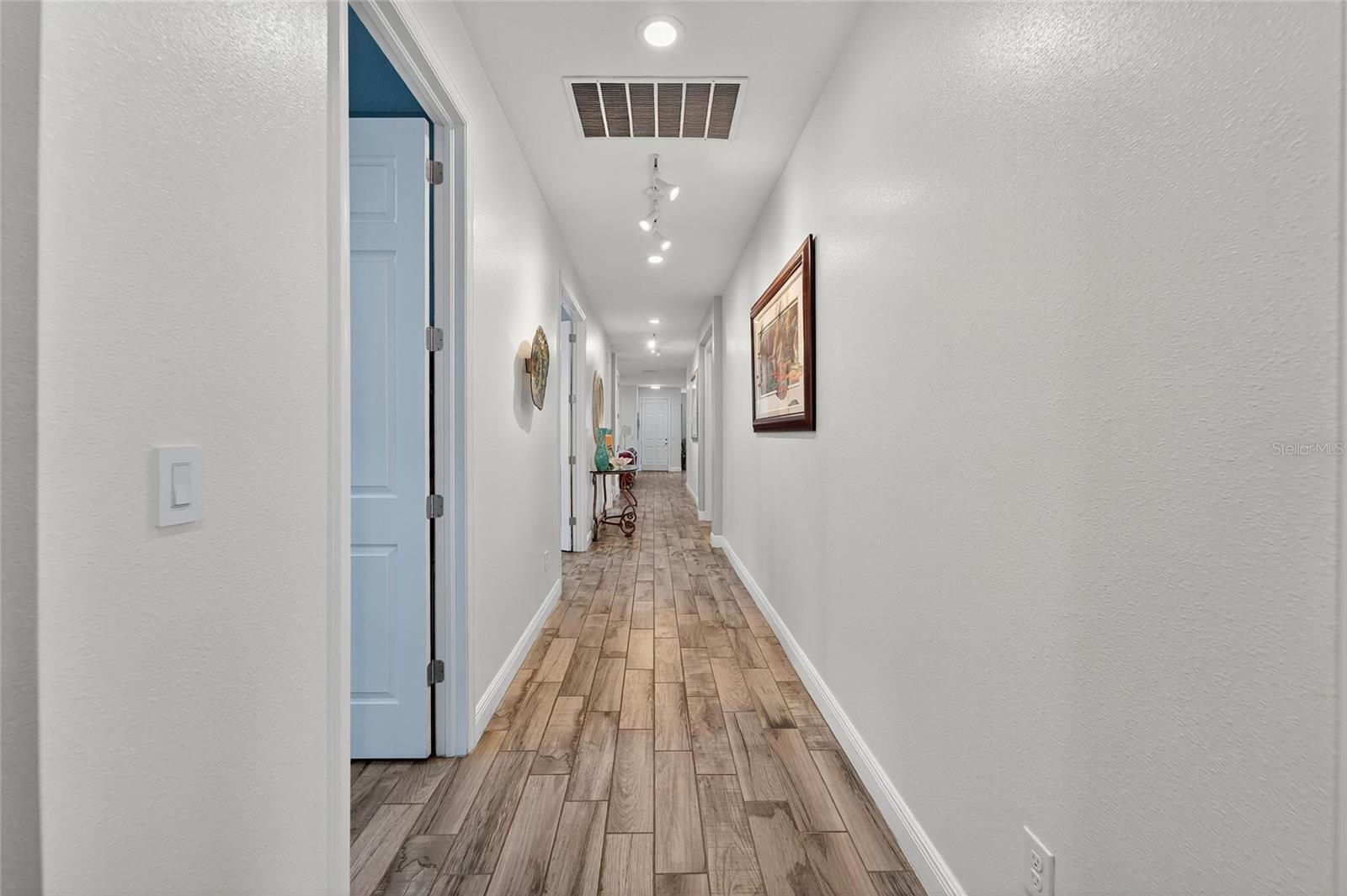 MIRABAY PARCELS 21 & 23 - Residential