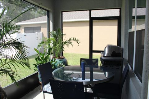 Tiny photo for 2917 Canary Lane, Tavares, FL 32778 (MLS # G5109047)