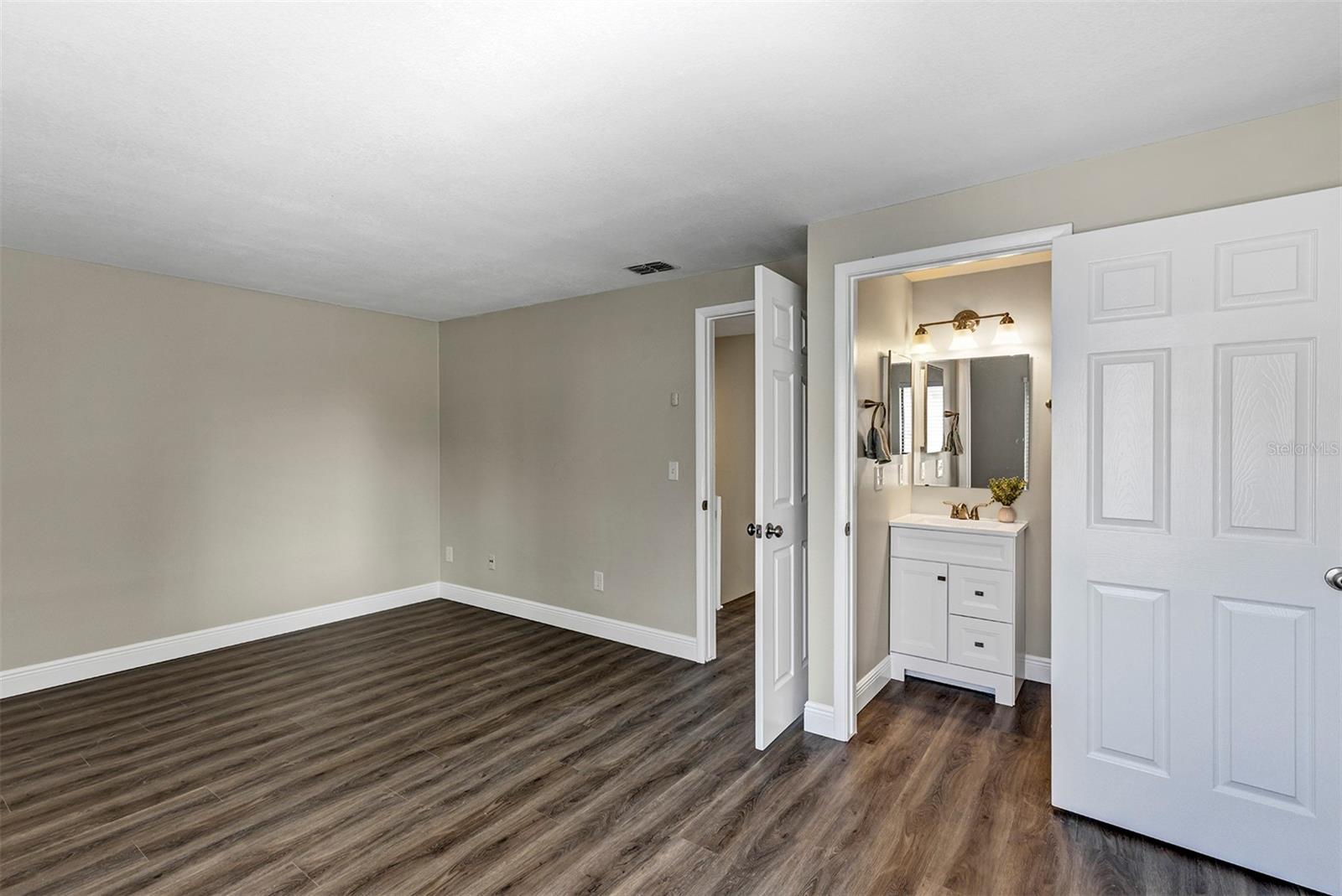 ACORN VILLAGE CONDO - Residential