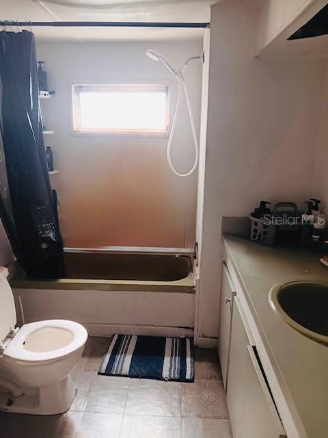 CROOM A COOCHEE ESTATES - Residential