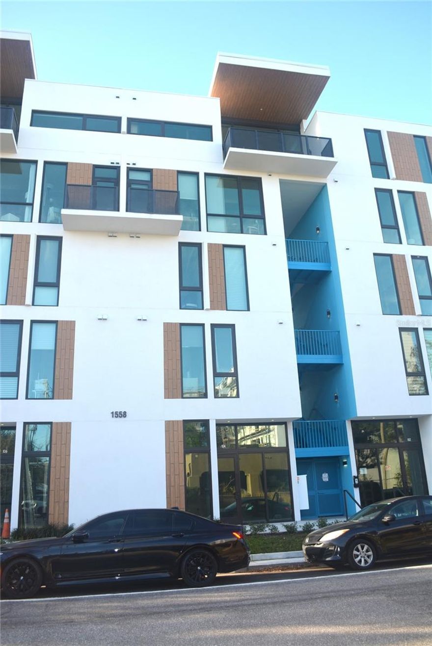 Rare available and affordable commercial suite a few blocks from downtown Sarasota, in the historic Rosemary District. It's a mixed-use space, part of a condominium project, featuring 4 retail spaces below the 18 residences, created by local award-winning architects Halflants & Pichette. The unit is PERMITTED UNTIL 4/16/26 (including plumbing, walls, electrical, air conditioning, sprinklers). The seller already FRAMED and put DRYWALL at ALL the unit walls, BUILT the Bathroom included the PLUMBING, installed A/C, SPRINKLER HEADS and ACOUSTICAL CEILING. All the area has a lot of street parking available on 4th Street, Lemon Ave, Orange Ave and a Great Traffic of customers for the many Retail and Commercial Enterprises, as the Farmers Market, Restaurants, Bars, Shopping, Arts and Cultural Spaces, and also some new Residential Condominiums coming up soon. It's the ideal place to launch you commercial activity.