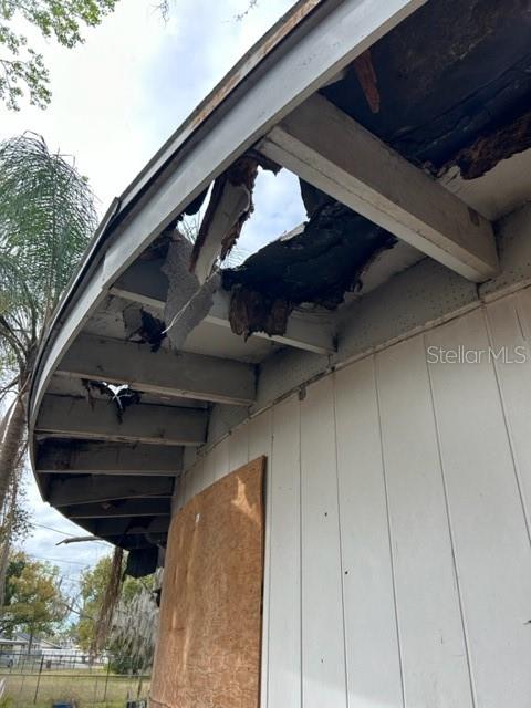 2303 N GORDON STREET