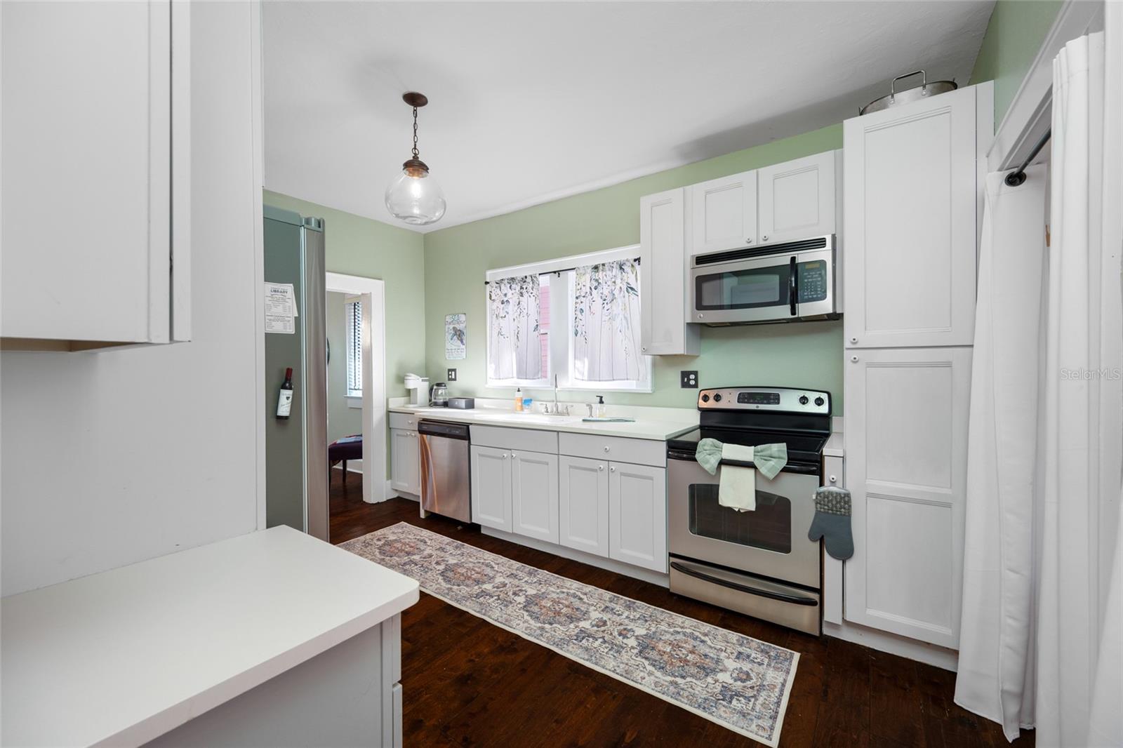 LA JOLLA SUB - Residential