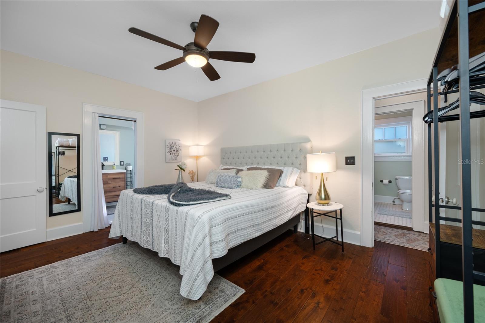 LA JOLLA SUB - Residential