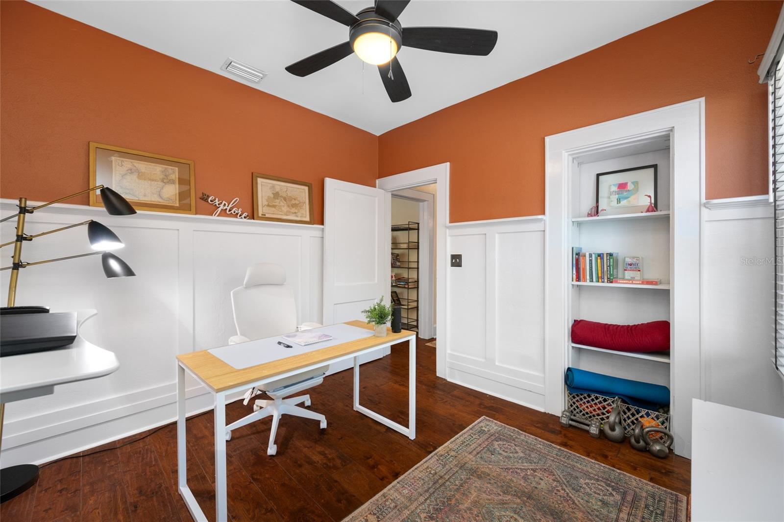 LA JOLLA SUB - Residential