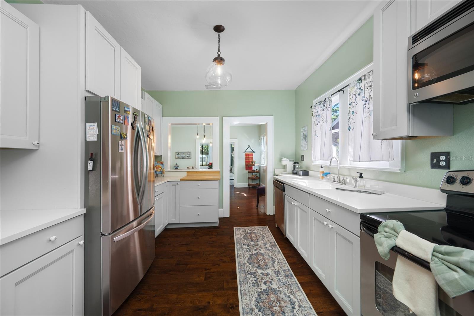 LA JOLLA SUB - Residential