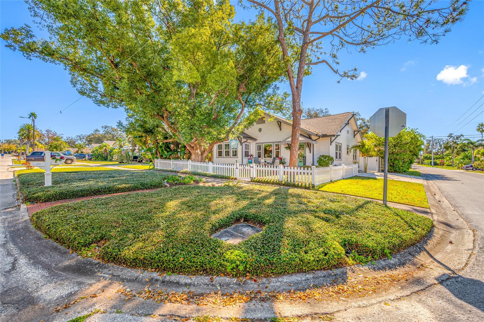 LA JOLLA SUB - Residential