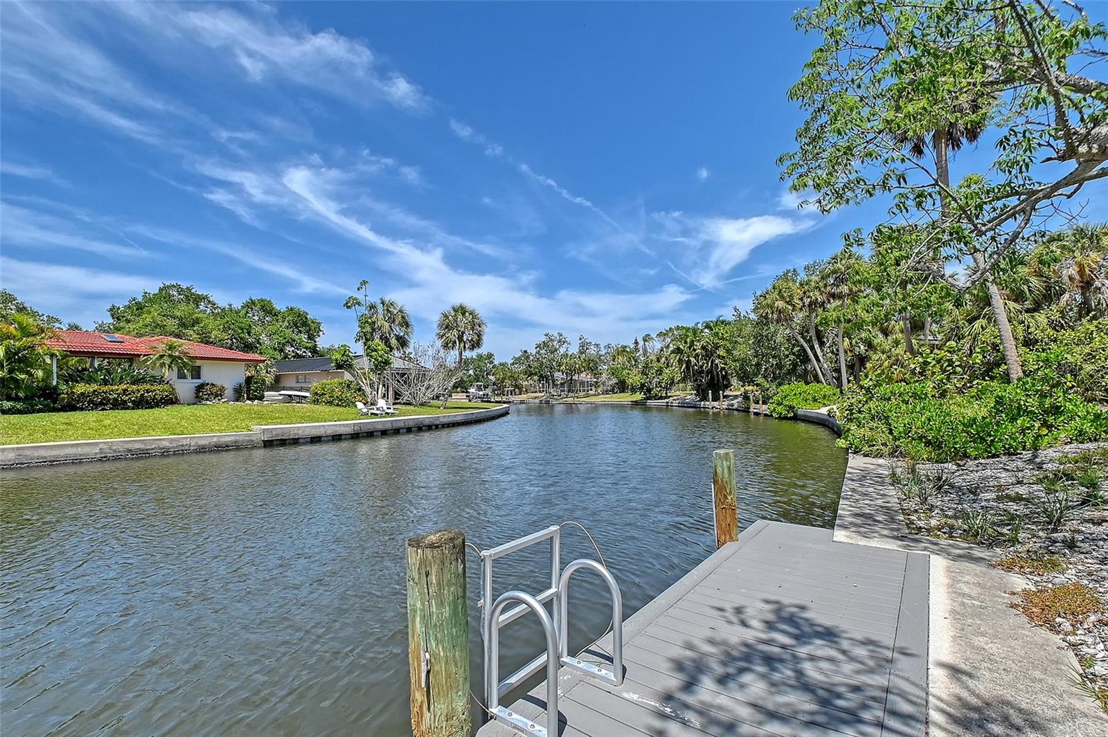 SIESTA ISLES - Residential