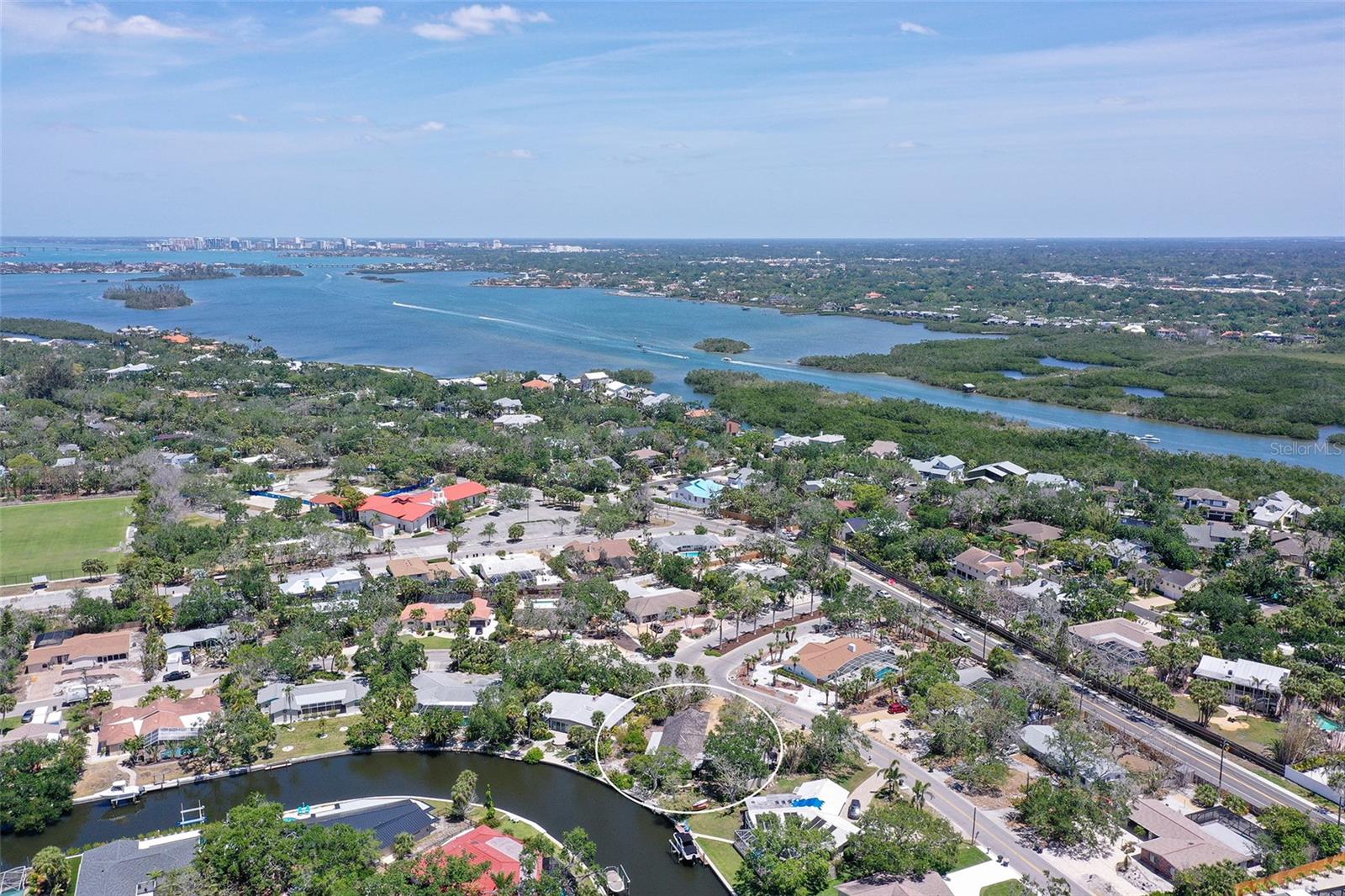 SIESTA ISLES - Residential