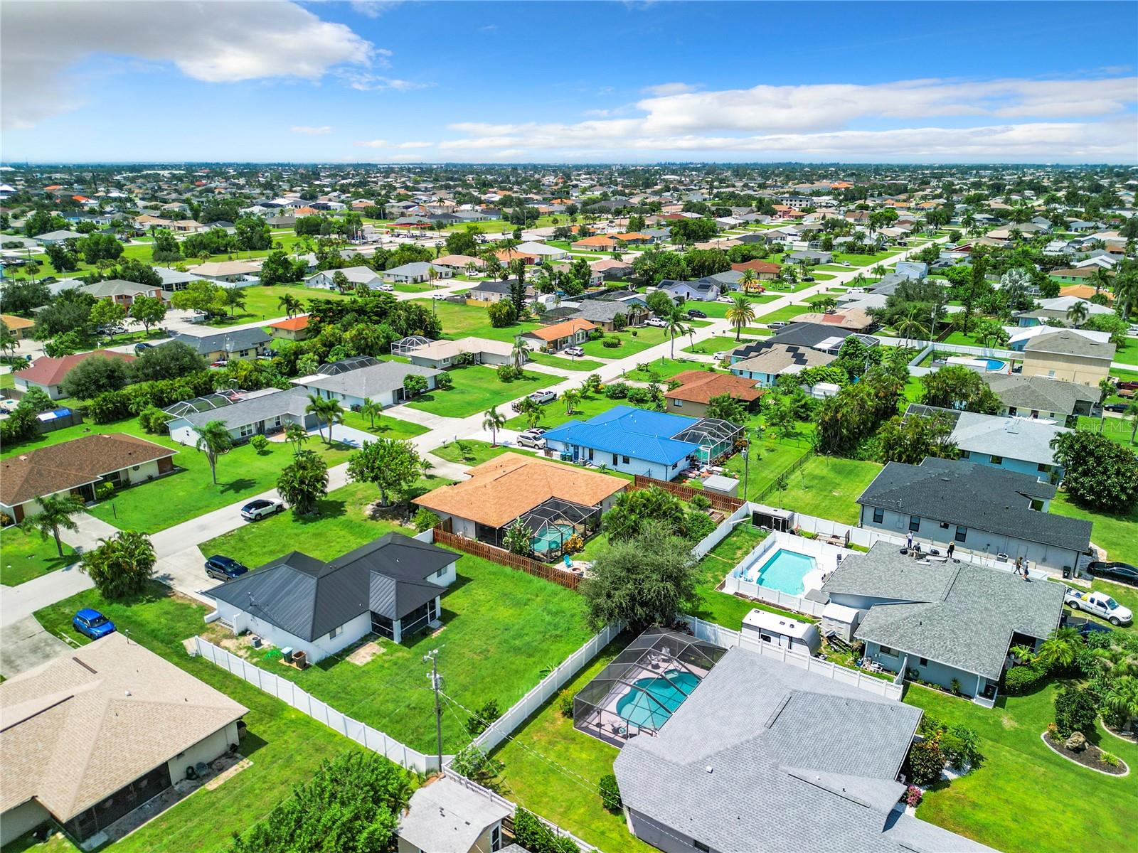 CAPE CORAL - Residential