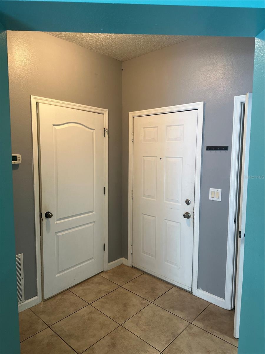 4865 CYPRESS WOODS DRIVE 2202