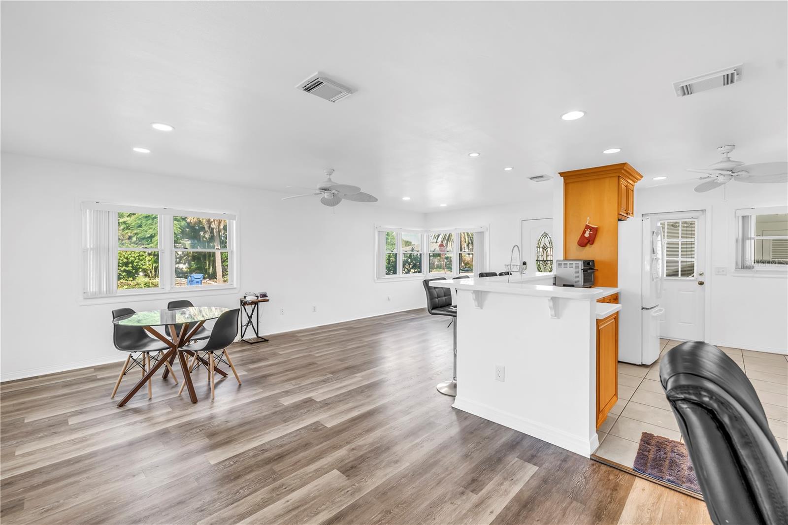 BELLE VISTA POINT - Residential