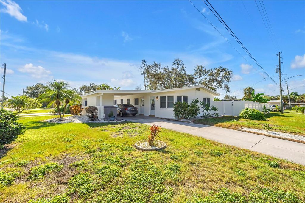 Photo of 301 41st Avenue, St Pete Beach, FL 33706 (MLS # TB8428968)