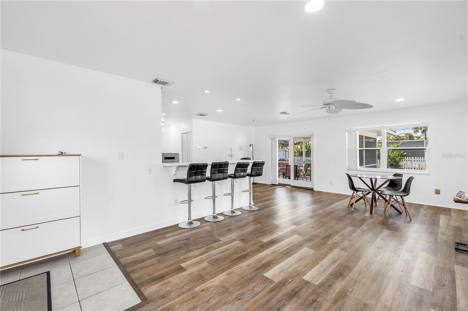 BELLE VISTA POINT - Residential