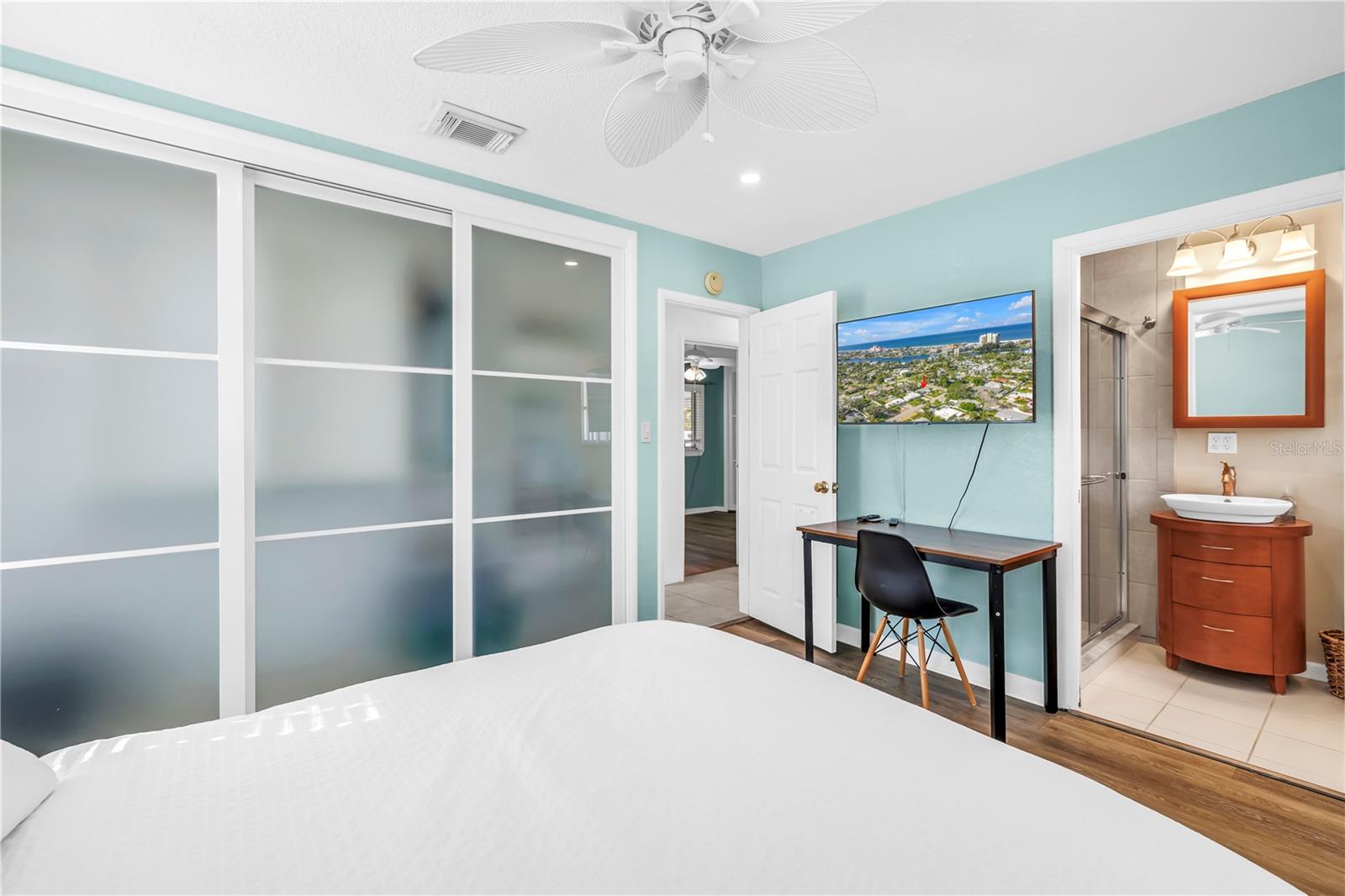 BELLE VISTA POINT - Residential